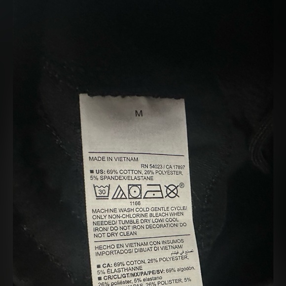 Old Navy Active Men's Dynamic Fleece 4-Way Stretch- Size Medium - Picture 3 of 4